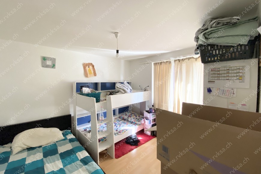 Appartement de 3 pièces, 75 m2, à Neuchâtel Appartement de 3 pièces, 75 m2, à Neuchâtel - Chambre N°1