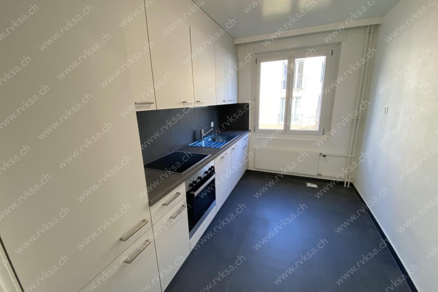 Appartement de 3 pièces, 63 m2, à Neuchâtel - Séjour 