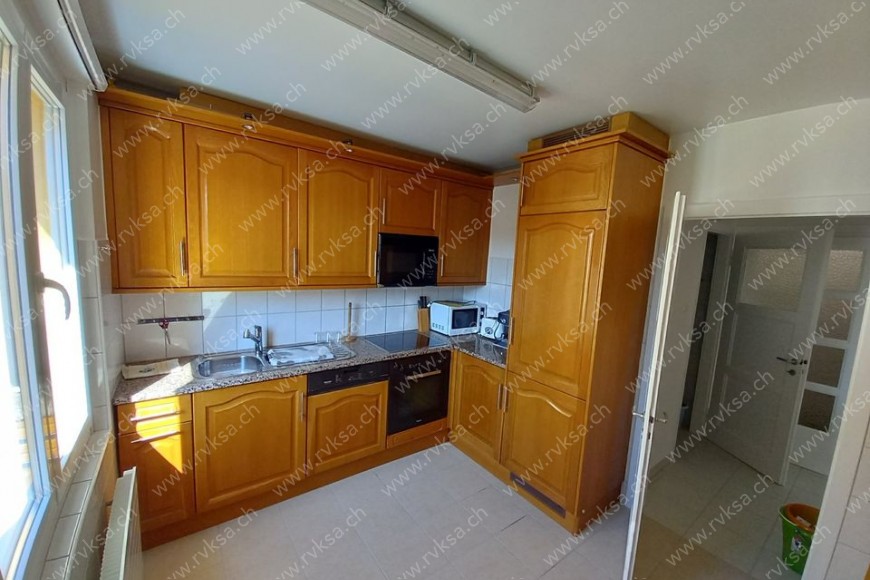 Appartement de 1.5 pièces, 20 m2, à Neuchâtel Appartement de 1.5 pièces, 20 m2, à Neuchâtel - Cuisine
