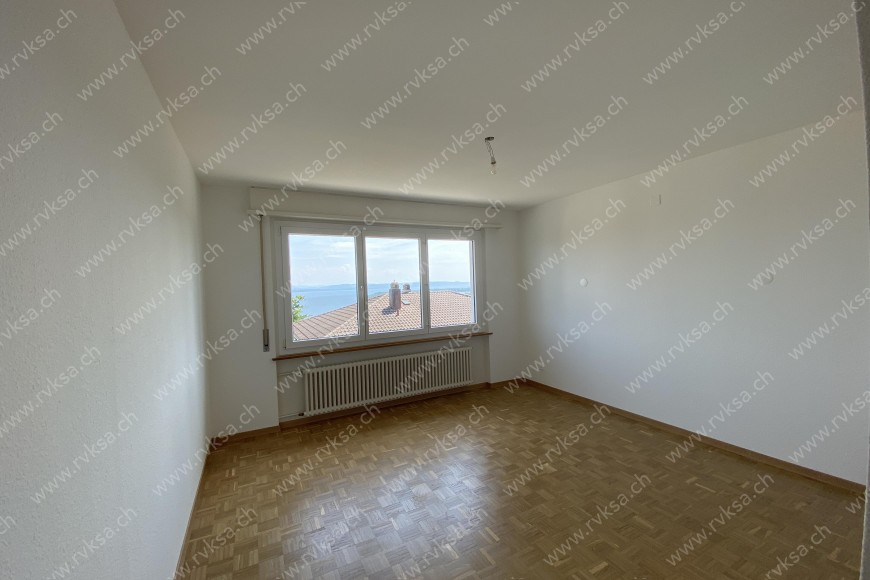 Appartement de 4.5 pièces, 86 m2, à Auvernier - Chambre N°1 
