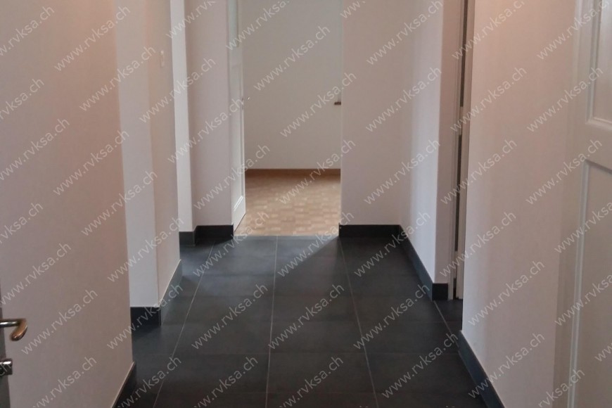 Appartement de 3 pièces, 73.5 m2, à Neuchâtel - Corridor 