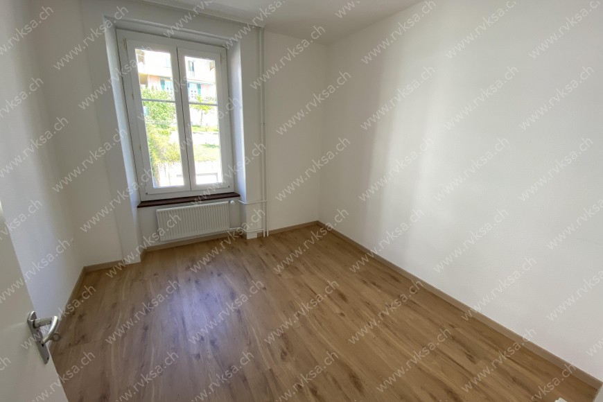 Appartement de 3 pièces, 65 m2, à Neuchâtel - Chambre N°1 