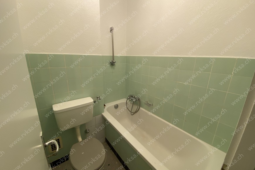 Appartement de 3 pièces, 65 m2, à Boudry - Salle de bain 