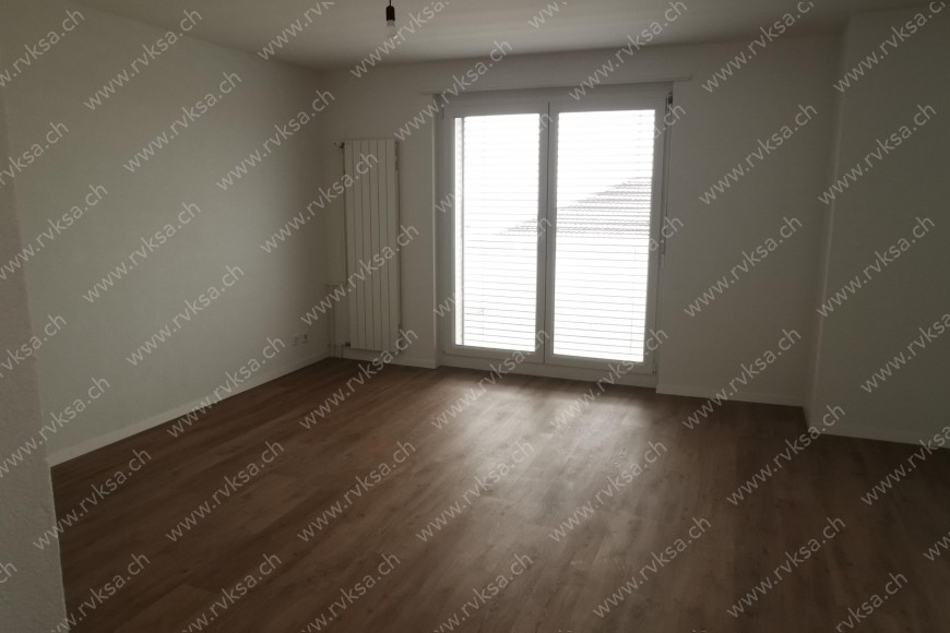 Appartement de 3 pièces, 63.3 m2, à Neuchâtel Appartement de 3 pièces, 63.3 m2, à Neuchâtel - Séjour