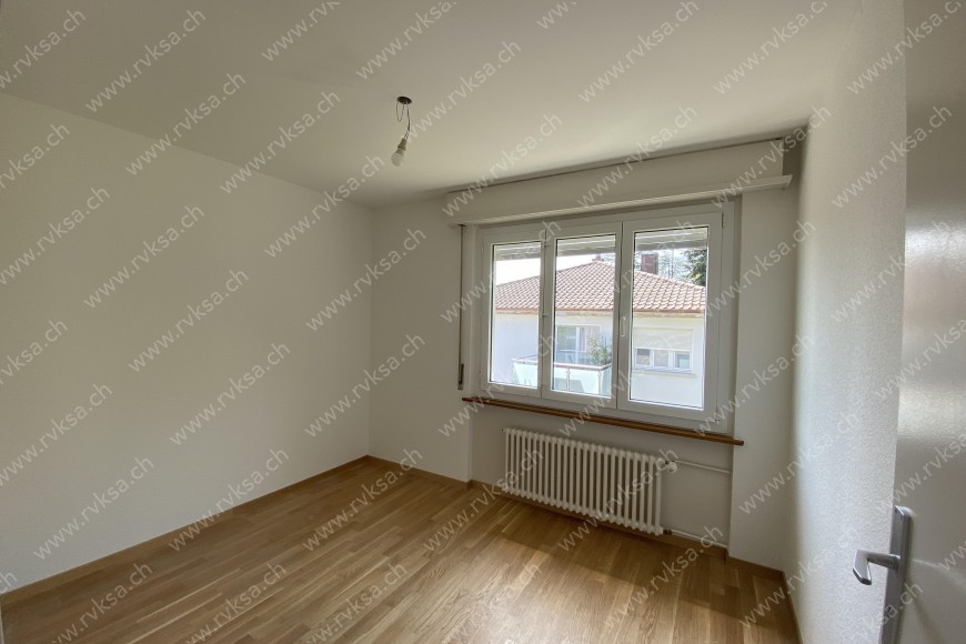 Appartement de 4.5 pièces, 86 m2, à Auvernier - Chambre N°2 