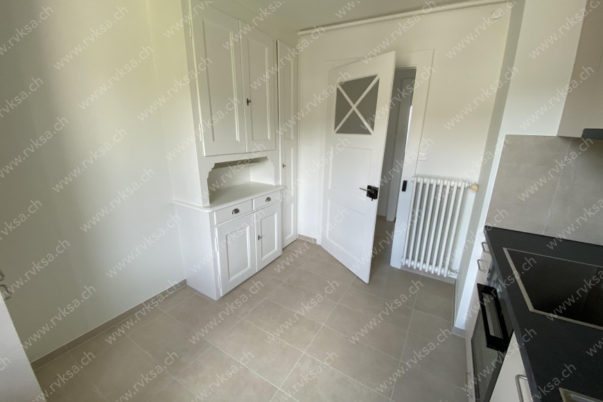Appartement de 3 pièces, 60 m2, à Peseux - Séjour 