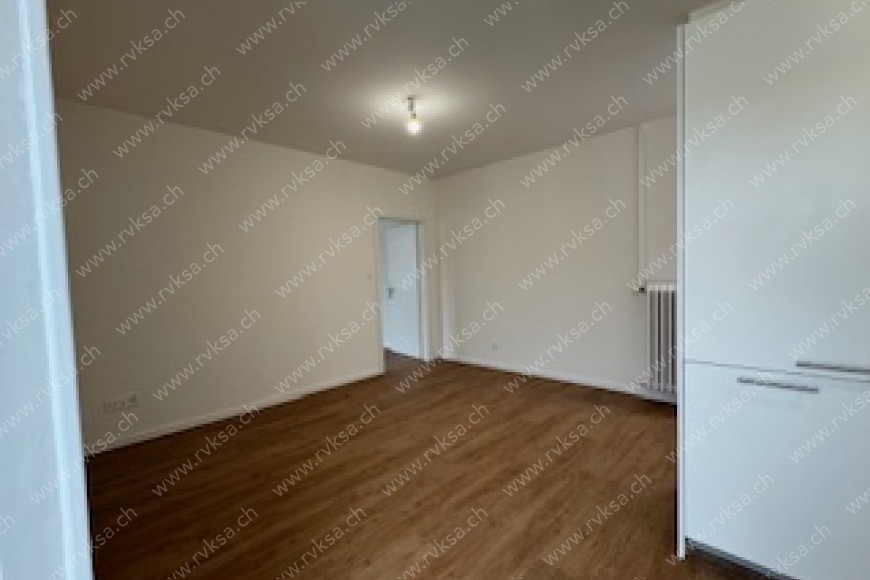 Appartement de 2.5 pièces, 40 m2, à Neuchâtel Appartement de 2.5 pièces, 40 m2, à Neuchâtel - Cuisine