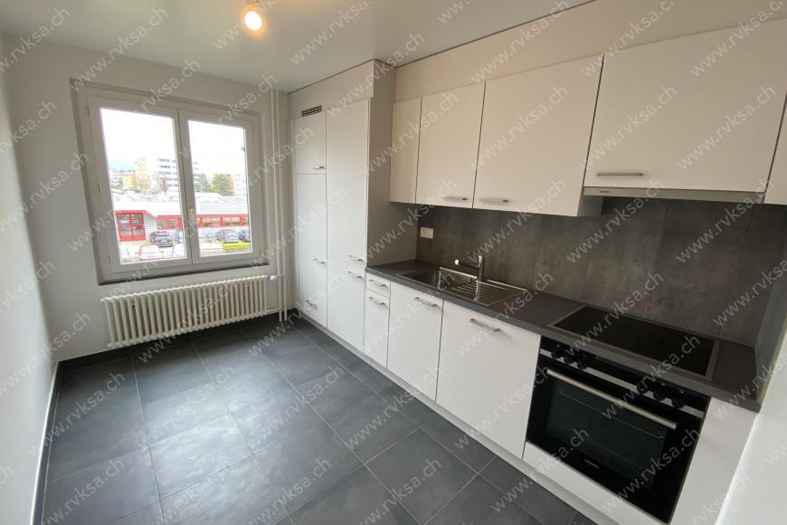 Appartement de 3 pièces, 61 m2, à Bevaix Appartement de 3 pièces, 61 m2, à Bevaix - Cuisine