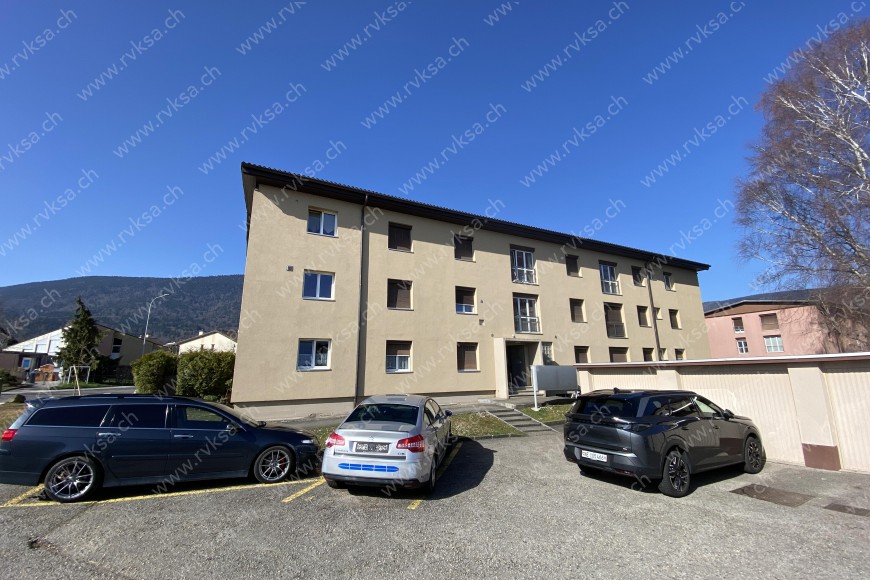 Bâtiment Appartement de 3 pièces, 65 m2, à Boudry