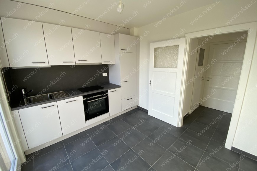 Appartement de 1 pièce, 32 m2, à Auvernier - Séjour 