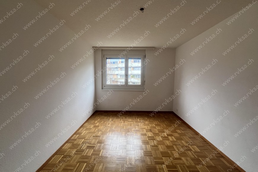 Appartement de 4.5 pièces, 100 m2, à Boudry - Chambre N°2 