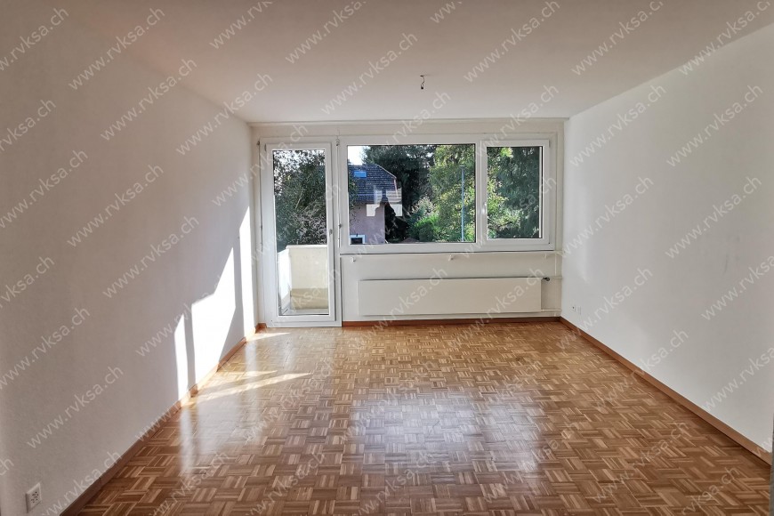 Appartement de 4 pièces, 90 m2, à Les Geneveys-sur-Coffrane Appartement de 4 pièces, 90 m2, à Les Geneveys-sur-Coffrane - Cuisine