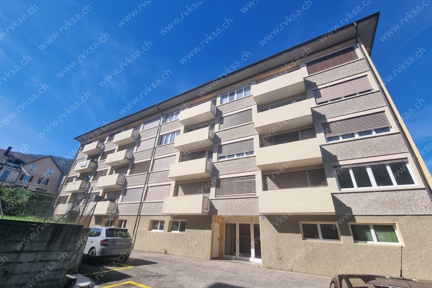 Appartement de 4 pièces, 90 m2, à Les Geneveys-sur-Coffrane Bâtiment Appartement de 4 pièces, 90 m2, à Les Geneveys-sur-Coffrane