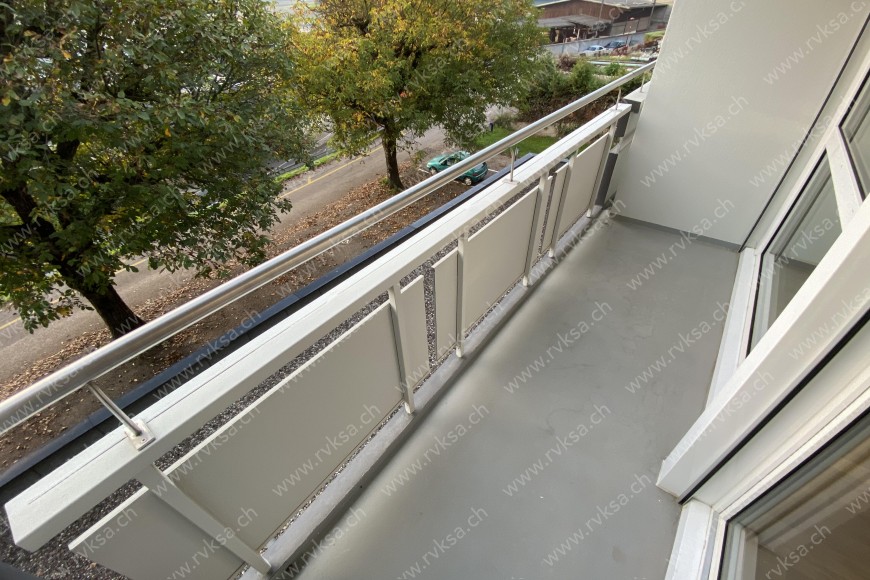 Appartement de 3 pièces, 64 m2, à Cornaux - Balcon - terrasse 
