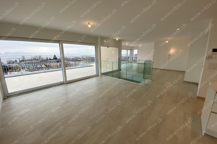 Appartement de 4 pièces, 134 m2, à Neuchâtel - Cuisine 