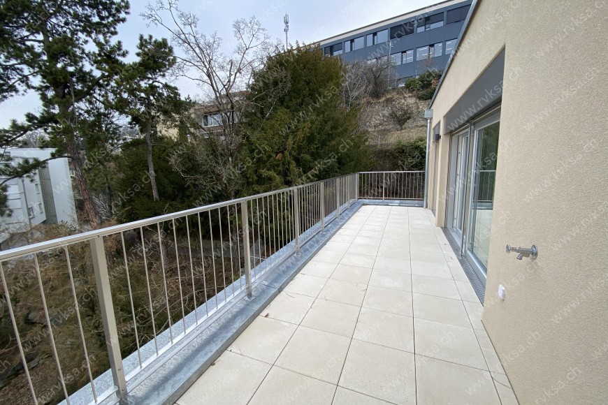 Appartement de 4 pièces, 134 m2, à Neuchâtel - Balcon - terrasse 