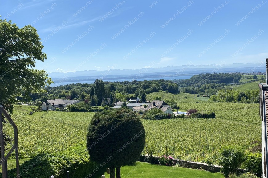 Local commercial de 1.5 pièces, 39.79 m2, à Bôle Bâtiment Local commercial de 1.5 pièces, 39.79 m2, à Bôle