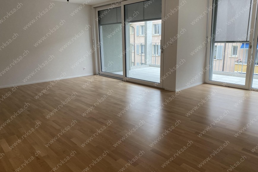 Appartement de 4.5 pièces, 114.6 m2, à Peseux - Séjour 