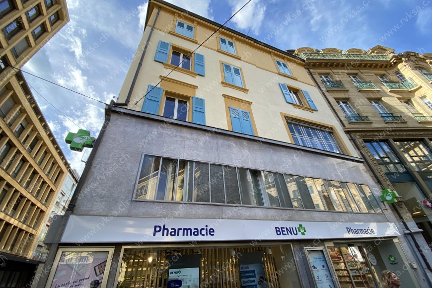 Bâtiment Local commercial de 6.5 pièces, 167 m2, à Neuchâtel