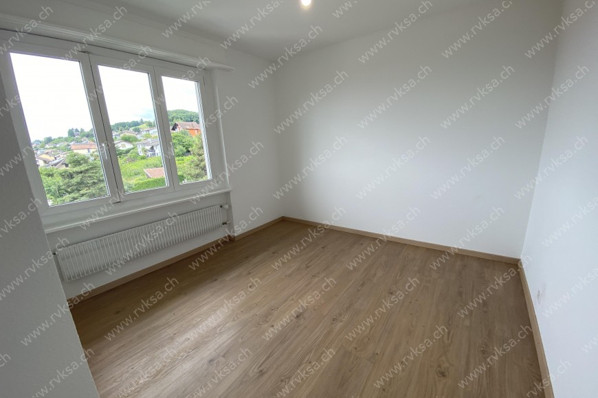 Appartement de 4 pièces, 80 m2, à Bevaix Appartement de 4 pièces, 80 m2, à Bevaix - Chambre N°3
