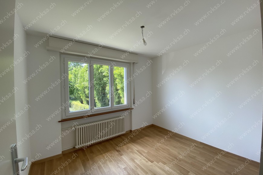 Appartement de 4.5 pièces, 86 m2, à Auvernier - Chambre N°3 