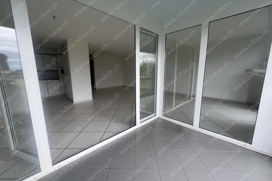 Appartement de 3.5 pièces, 88.4 m2, à Boudry Appartement de 3.5 pièces, 88.4 m2, à Boudry - Balcon - terrasse