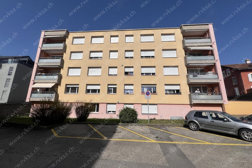 Appartement de 3.5 pièces, à Hauterive Bâtiment Appartement de 3.5 pièces, à Hauterive