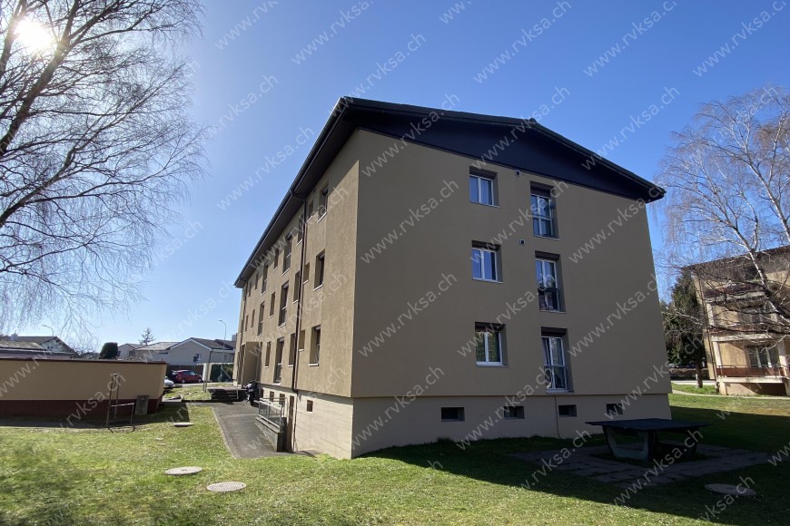 Bâtiment Appartement de 3 pièces, 65 m2, à Boudry