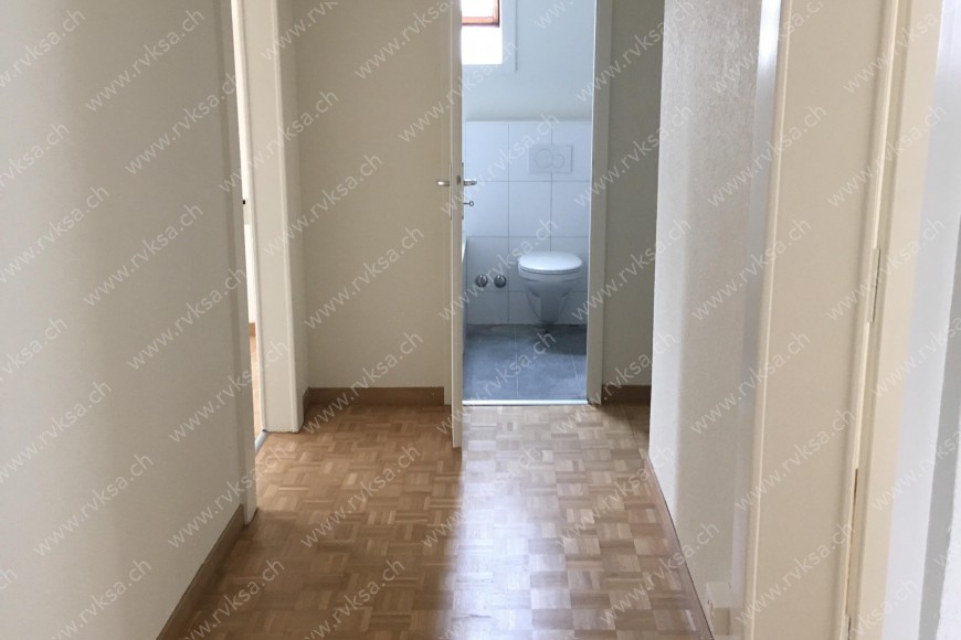 Appartement de 3 pièces, 81 m2, à Neuchâtel - Hall 