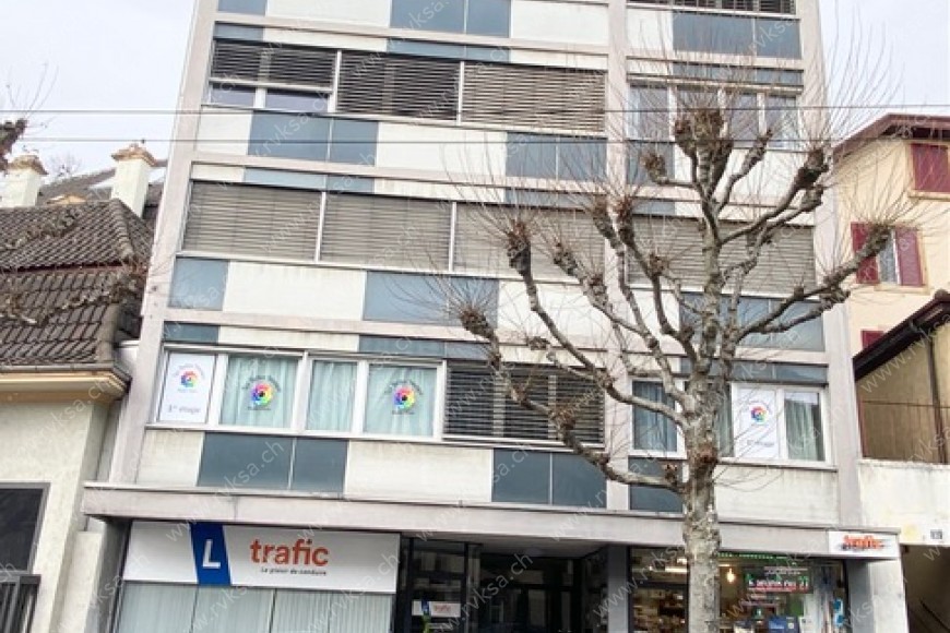 Local commercial de 1 pièce, 25 m2, à Neuchâtel Bâtiment Local commercial de 1 pièce, 25 m2, à Neuchâtel