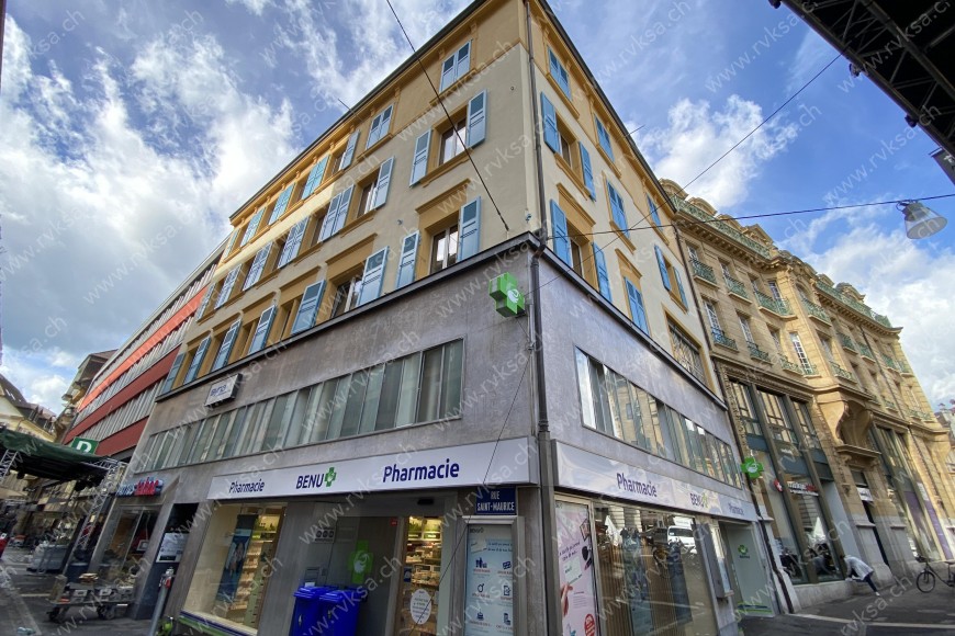 Bâtiment Local commercial de 6.5 pièces, 167 m2, à Neuchâtel