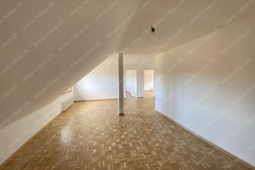 Appartement de 3 pièces, 83 m2, à Coffrane - Cuisine 