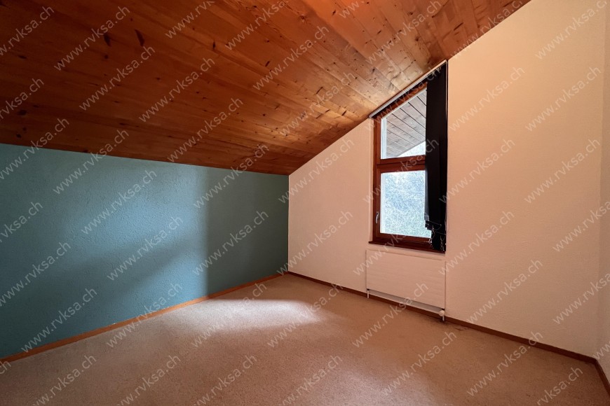 Appartement de 6 pièces, 200 m2, à Bôle - Chambre N°2 