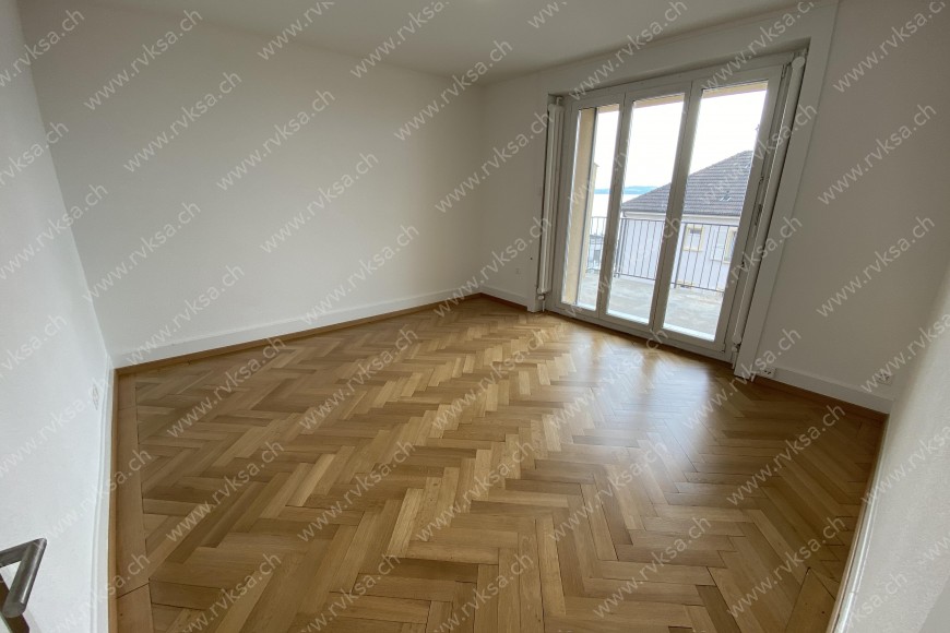Appartement de 4.5 pièces, 90.60 m2, à Neuchâtel - Cuisine 