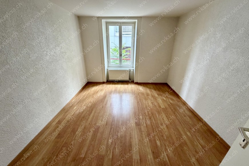 Appartement de 3.5 pièces, 72 m2, à Neuchâtel Appartement de 3.5 pièces, 72 m2, à Neuchâtel - Chambre N°1