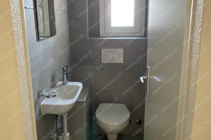 Appartement de 4 pièces, à Bevaix - WC séparé 
