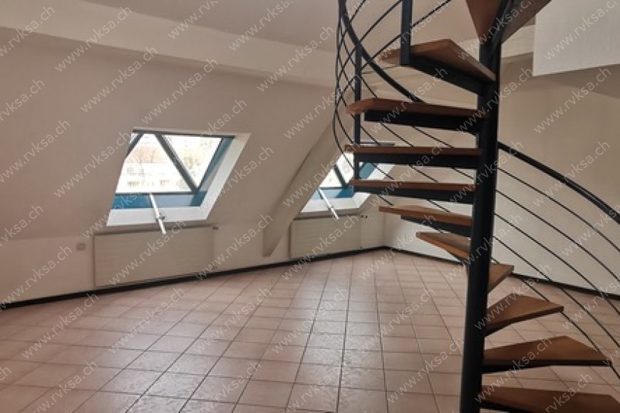 Appartement de 5.5 pièces, à Neuchâtel Appartement de 5.5 pièces, à Neuchâtel - Cuisine
