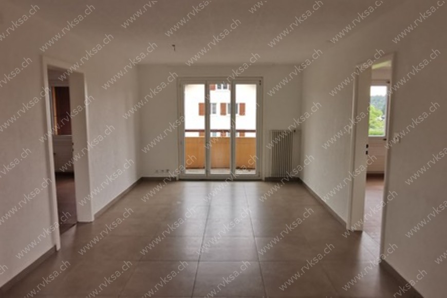 Appartement de 4 pièces, à Coffrane Appartement de 4 pièces, à Coffrane - Cuisine