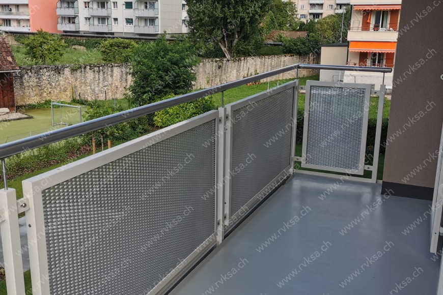 Appartement de 4 pièces, 77.5 m2, à Boudry Appartement de 4 pièces, 77.5 m2, à Boudry - Balcon - terrasse