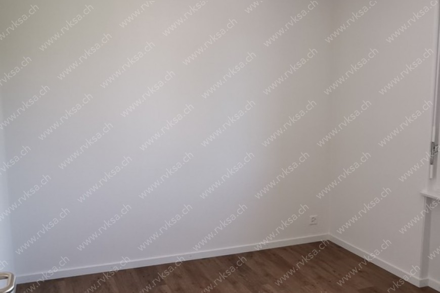 Appartement de 4 pièces, à Bevaix - Chambre N°2 