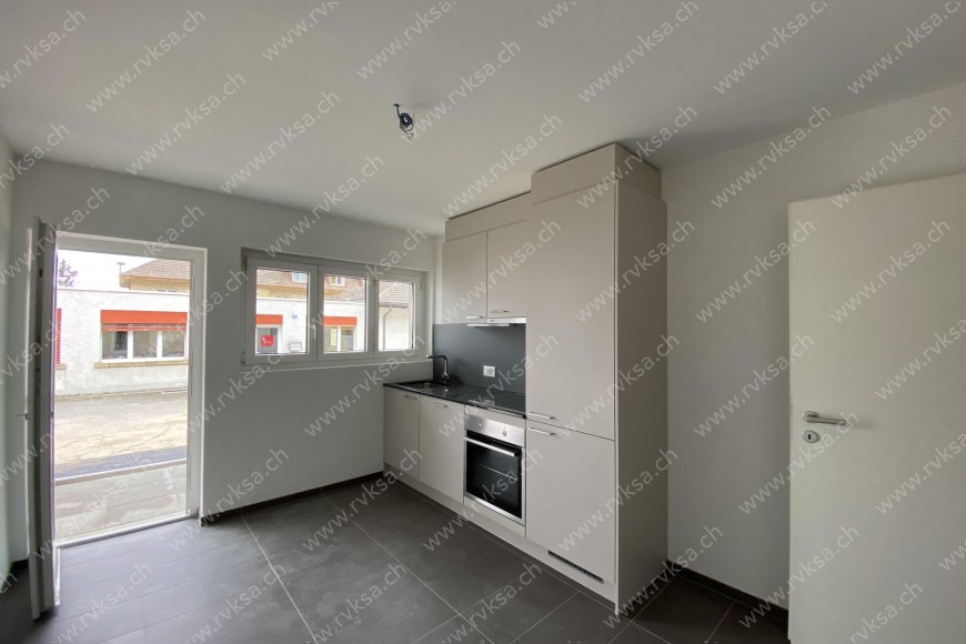 Appartement de 2.5 pièces, 58 m2, à Neuchâtel - Séjour 