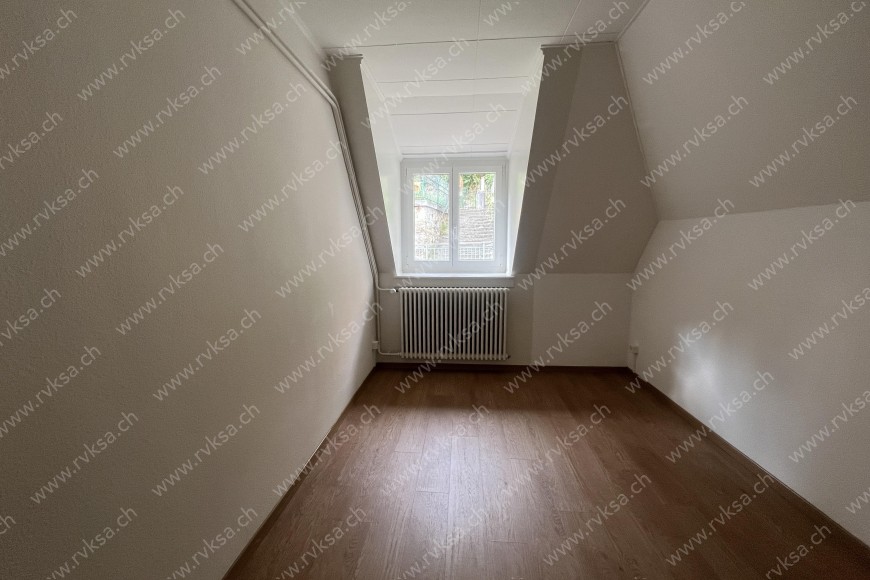 Appartement de 2 pièces, 32 m2, à Neuchâtel Appartement de 2 pièces, 32 m2, à Neuchâtel - Chambre N°1