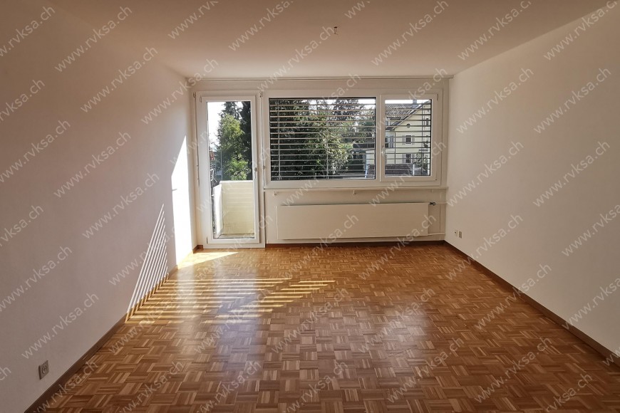 Appartement de 4 pièces, 90 m2, à Les Geneveys-sur-Coffrane Appartement de 4 pièces, 90 m2, à Les Geneveys-sur-Coffrane - Cuisine