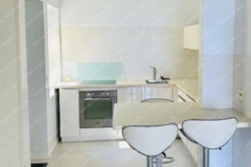 Appartement de 6.5 pièces, 225 m2, à Chez-le-Bart Appartement de 6.5 pièces, 225 m2, à Chez-le-Bart - Cuisine