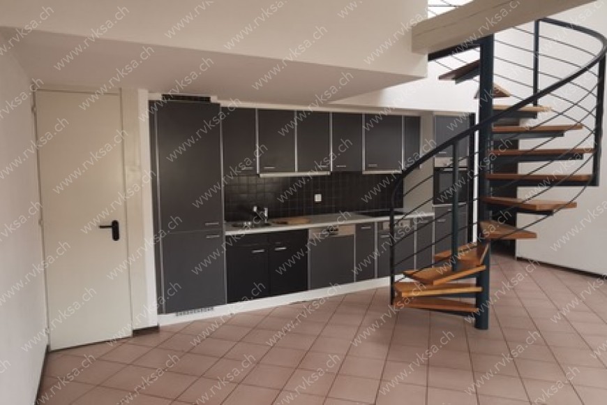 Appartement de 5.5 pièces, à Neuchâtel Appartement de 5.5 pièces, à Neuchâtel - Séjour