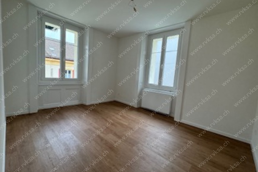 Appartement de 2.5 pièces, 40 m2, à Neuchâtel Appartement de 2.5 pièces, 40 m2, à Neuchâtel - Chambre N°1