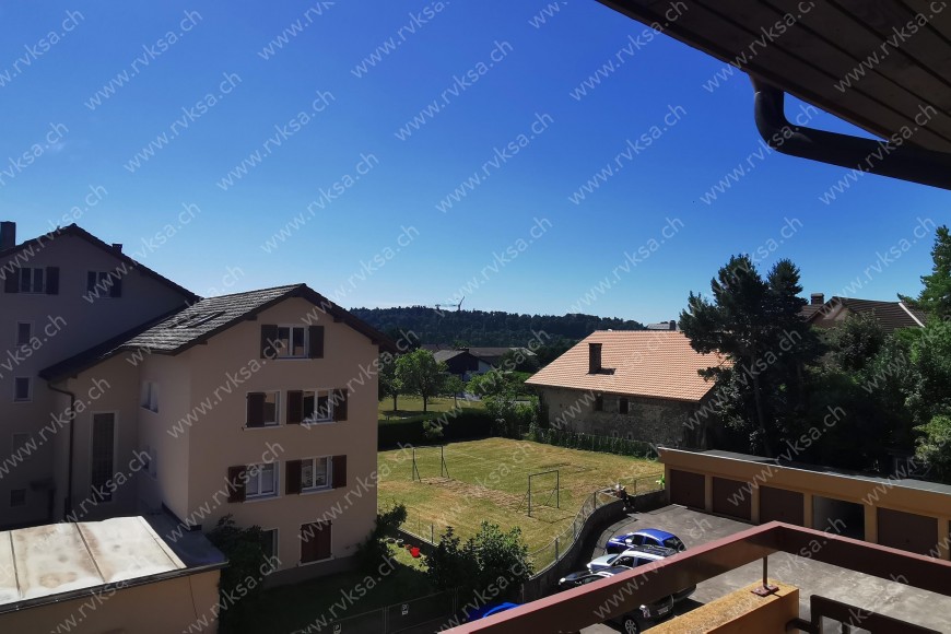Appartement de 4 pièces, 78 m2, à Coffrane Appartement de 4 pièces, 78 m2, à Coffrane - Vue
