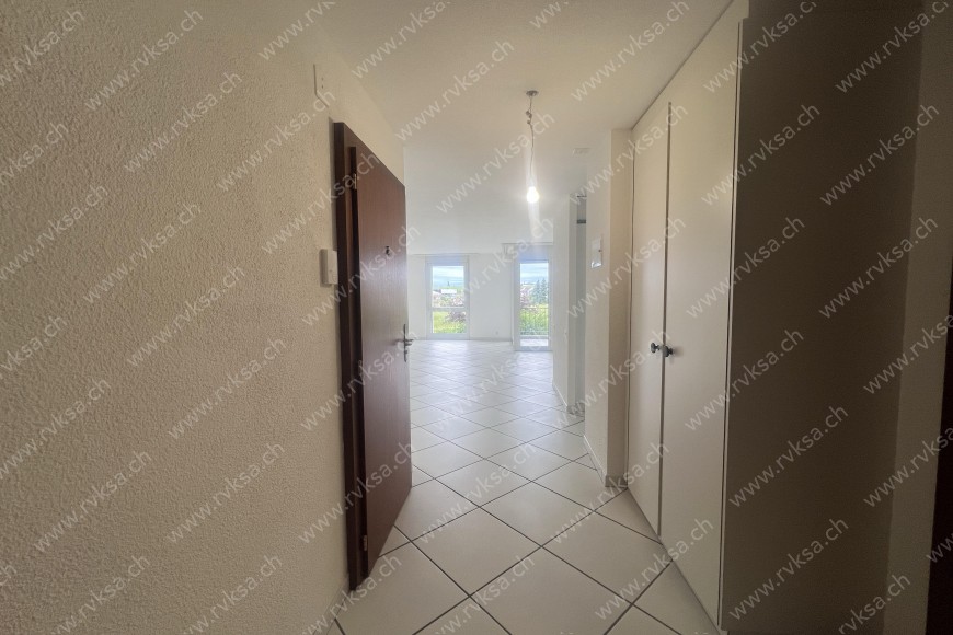 Appartement de 3.5 pièces, 88.4 m2, à Boudry Appartement de 3.5 pièces, 88.4 m2, à Boudry - Corridor