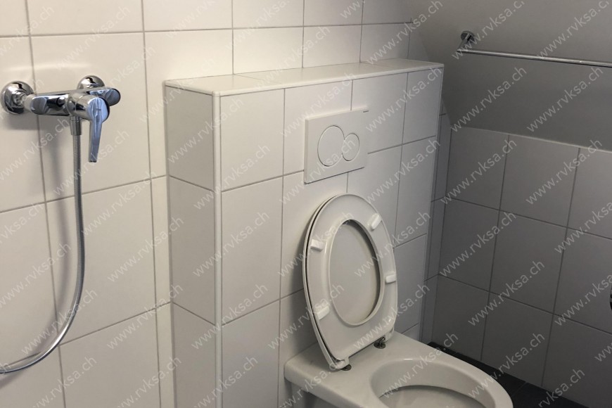 Appartement de 2 pièces, 32 m2, à Neuchâtel - Salle de bain 