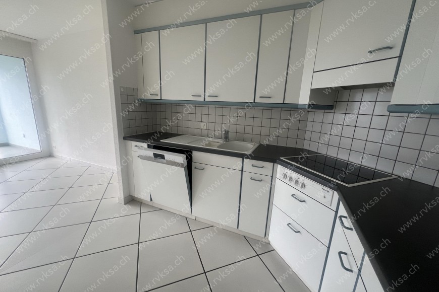 Appartement de 3.5 pièces, 88.4 m2, à Boudry Appartement de 3.5 pièces, 88.4 m2, à Boudry - Cuisine